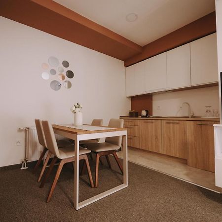Apartmán Atos Centar Celinac Exteriér fotografie