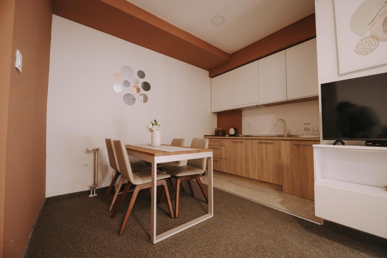 Apartmán Atos Centar Celinac Exteriér fotografie
